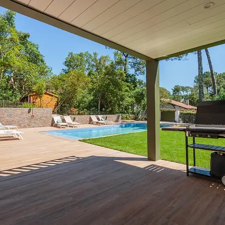 Bis Arrebak - Welkeys Villa *