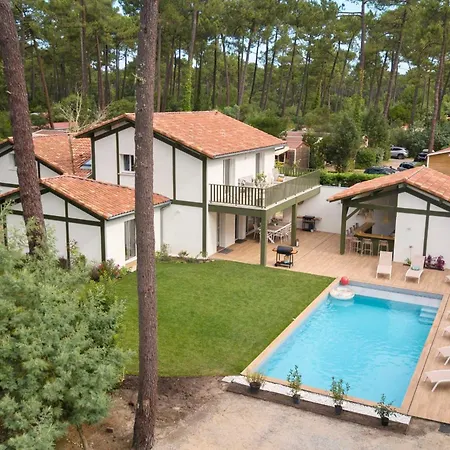 Bis Arrebak - Welkeys Villa